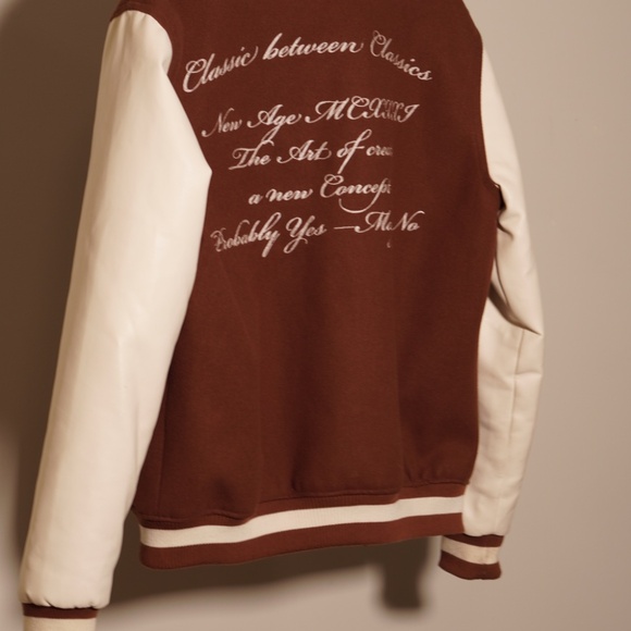 Bershka Varsity Jacket M – Brown/White – Classic College Letterman Style - Picture 4 of 9